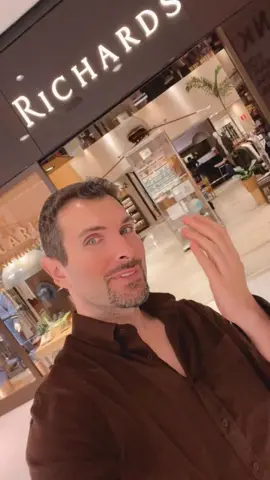 Venha nos fazer uma visita no @iguatemiribeiraopreto ou adquira suas peças preferidas com desconto ( cupom: B699 ) no site www.richards.com.br  #mundorichards #richards74 #cupomdesconto #cupomdescontorichards #modamasculina #estilo #roupamasculina #richards 