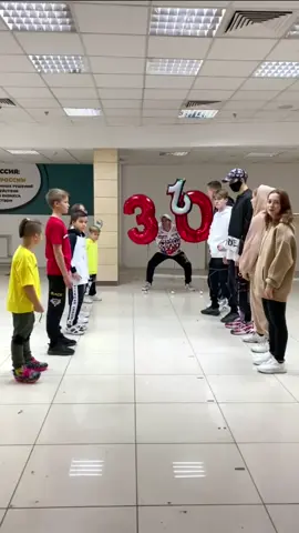 30M battle 😎🔥 Who won 🤔 Tuzelity Shuffle#dance #dancewithpubgm #dancer#dancing #viralvideo