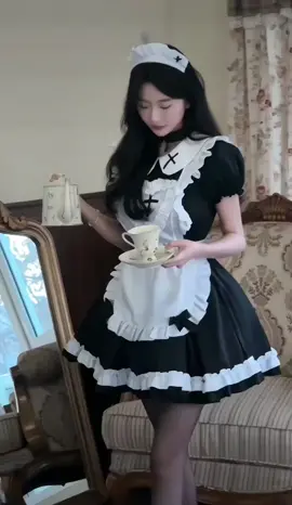 Cô hầu gái phiên bản dể thương#gaixinhtiktok #gaixinhtrungquoc #gaixinh #gaixinhchina 