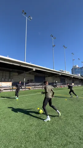 3 player passing pattern. Play the pass, find the open cone 👟⚽️ #7mlctraining #technique #training #footballtraining #soccertraining #tek 