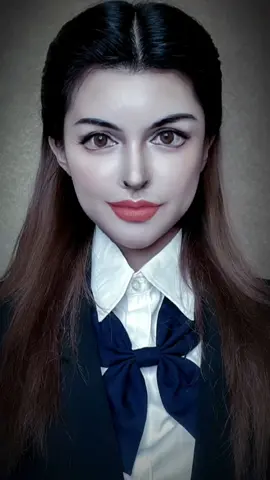 Anne Hathaway changes her makeup #makeup #beauty #beautyhacks#changeface #tiktok 