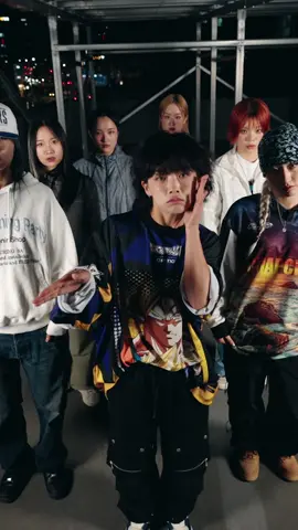 훅글게~훅글게~ 돌아가며 춤을 춥시다💃🏻 #dance dc by : @mazur4ik 