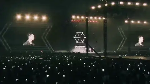 Exo-SCX badas bangett😭 abang xiumin rapnya juga keren parah🫠 @EXO #xiuminexo #chanyeolexo #sehunexo #exoconcert #exoweareonesaranghaja #exosaranghajaaa #exovocalkings #exorapper #xiumin_brandnew #chanyeolpark #sehunmaknaeontop #exofyp #exofamily 