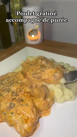 #puree #pureepommedeterre #recettefacileetrapide #ideerepas #repasdusoir #pouletgratiner  #poupettekenza #assiettedusoir #fyp 