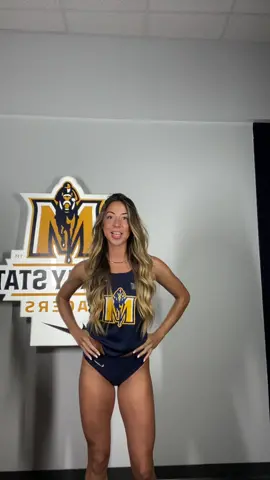 fav sophomores🫶 @hopeiware @ainsleyyysmith #trackandfield #murraystateuniversity #fyp 