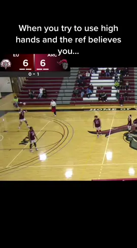 I felt so bad for the person who got hit in the face 😭😭 #fyp #foryou #volleyball #haikyuu 