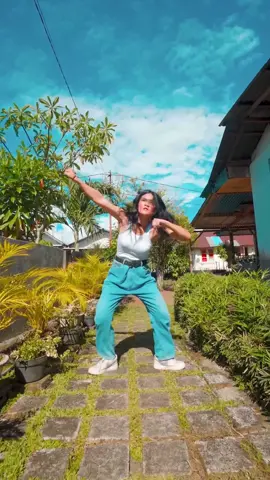 Demi konten ini @Diegotaka rela rela bellin kaoskutang 🤣🤣🤣 padahal gk ada yg liatin kenapa akika malu yak?🤣🤣🤣 #derago 