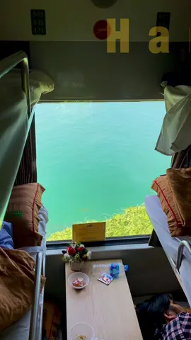 6 seats room in train Hanoi - Nha Trang #ViệtNam #danang #train #views #sea #mountain 