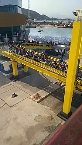 kapal Ferri penuh sama raja jalanan. RX,KING.