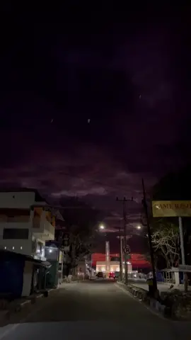 🌒🕌 • • • #fypシ #mesjidterapung #bira #bulukumba #sunset #vibes #vibesmalamhari 