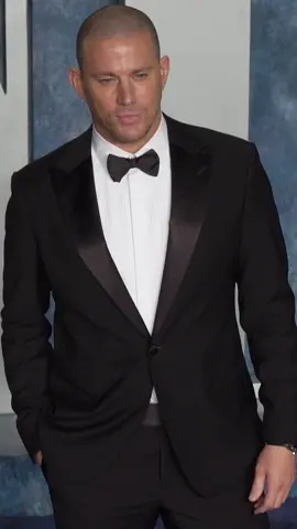 Magic Tatum has entered the chat🔥🫡 #Oscars #TikTokFashion #ChanningTatum #vanityfairoscarparty  [📷 Getty Images]