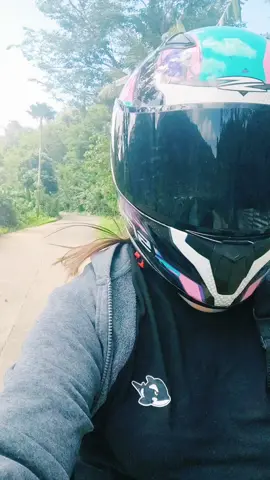 #tiktok #fyipシツ #viral  tara rides 😊😊😊