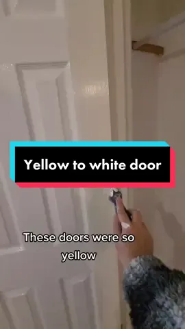 Love painting a yellow door #tutorialtiktok #howtopaint #beforeandafter #yellowdoor #DIY #whitedoor 