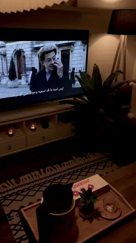 ‏ليلاٌ طويل برفقة قهوة وفيلم .#explore #viral 