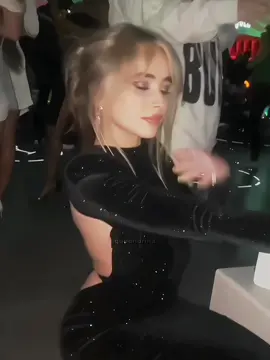 DANCING BRINA @Sabrina Carpenter #sabrinacarpenter #dancing #dance #dancer #her #queenbrina #foryoupage #foryou #sohot #velocity 