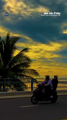 Một người đàn ông yếu đuối...#hotlofi #ctmedia #thanhdat #anhvanoday #vietfilm #nguyeenmusic