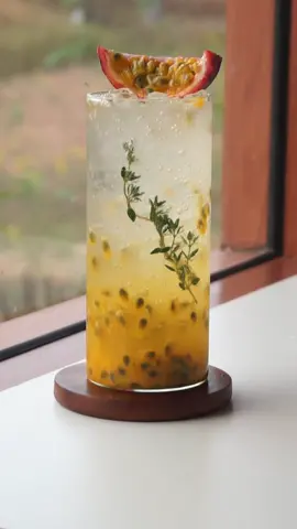 Passion fruit soooooooda! 💫 เสาวรสโซดา สดชื่นมากๆๆๆๆ  Recipe :  👉🏻 Passion fruit  👉🏻 Soda 👉🏻 Ice  ✨✨✨✨ Enjoy ✨✨✨✨ #passionfruit #soda #drinks #drink #refreshing #jimin #promise #ice #refresh #homemade #homecafe #homecafé #โฮมคาเฟ่ #เครื่องดื่ม #เสาวรส #โซดา #รีวิว #홈쿡 #홈카페 #tiktokทําอาหาร #คาเฟ่ #คลิปทําอาหาร #homecafeideas #คลิปทําอาหารเพลินๆ #รีวิวคาเฟ่สวยๆ #รีวิวคาเฟ่ #รีวิวเครื่องดื่ม #ยามเย็น #ไอเดียอาหาร #คลังเครื่องดื่ม #มื้อเย็น #การทําอาหาร 