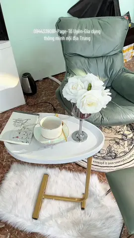 Bàn trà phụ Bắc Âu- rất nhỏ gọn- rất nhẹ cũng rất xinh và sang nha- đặt cạnh ghế sofa - ghế bập bênh- để ở phòng khách- ban công- hoặc sân vườn uống trà - cà phê buổi chiều rất là chill- dễ di chuyển lắm-zalo-0944339081-Page-Tố Uyên-Gia dụng thông minh nội địa Trung