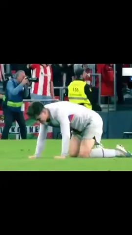 Gavi con el culo a l'aire😂#campnou #ganadores #fcb#paratii #fg #gavii #6 #❤️ #😂😂 