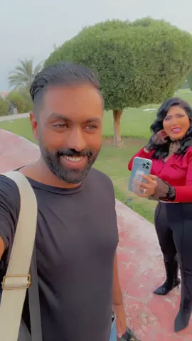 ملاك تبي تزوجني 😂🤣 @ملاك الكويتيه ♥️ #الكويت #عبدالعزيز_عسكر #ملاك_الكويتيه #السعودية #العراق #قطر #عمان #الامارات #البحرين #الشعب_الصيني_ماله_حل😂😂 