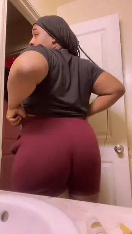 BIGGG WAVEEEE #fypシ゚viral #famousfr😘 #4upage #zxycba #fypシ #foryoupage #viral #cheer #notdl #dlboys #thickboys #downlowmen #thickboy #lgbt #fypシ 