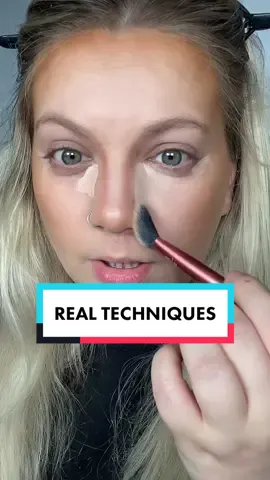 Im still so obsessed with my @Real Techniques UK Brightening Concealer Brush 🥹💗 #realtechniques #concealerbrush #viralproduct #productreview 