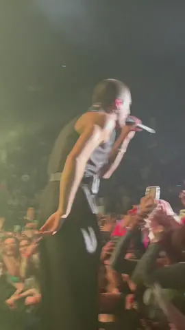 About this night 🥵🫶🏻 #fyp #maneskinofficial #loudkidstour #concert #maneskin #damianodavid 