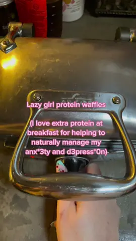 The @simple_mills protein & regular waffle mix is a game changer #EasyRecipe #morningroutine #breakfast #glutenfree #dairyfree #highproteinmeals 