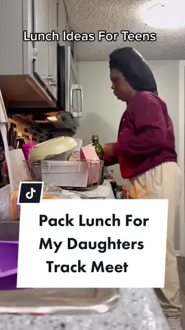 Track meet lunch ideas #lunchideasforteens #lunchideasfamily #packlunchwithme #morningroutinewithme #fypシ #iamyourmotheryoulistentome 