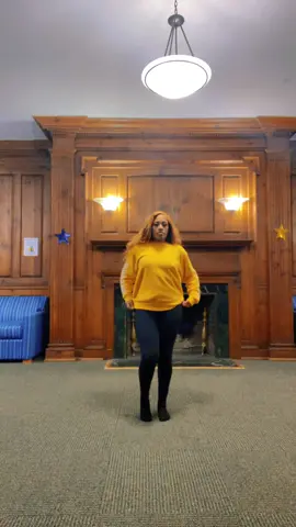 Not my dance! tag the dc if yk!#fyp #foryou #uncg #college #majorette #dancer #dance #blackdancer #blackgirl #dancersoftiktok 