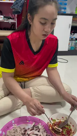 เอาโตรอดเป็นคัก😤