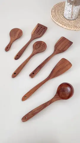 Great news! Our popular wooden teak cooking utensil spoon set is now back in stock and available for purchase! 😍 These retro and fashionable utensils will make your cooking time more enjoyable than ever before. . #tiktokfypシ゚viral  #kitchenessentials  #homedecormalaysia  #ighometourmalaysia  #besthomezmalaysia 