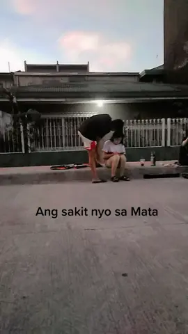 Noong niyaya ka ng mga tropa mong gumala  tapos sila kasama nila  tapos ikaw naiingit Ka sa kanila 🤣#sakitnyosamata #sanaall 