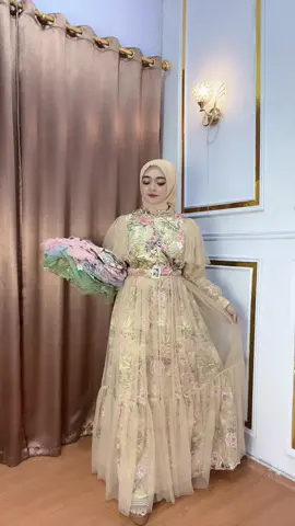 #rizambusana02 #outfitmuslimah #bajumuslimah #outfitdresshijab 