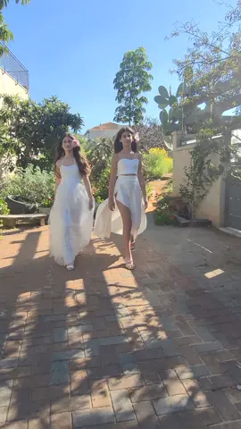 נוי וליה מדגמנות שמלות בת מצווה בעיצוב שלי שכטר #בוקבתמצווה #shellyshechter #שמלותבתמצווה #שמלתבתמצווה #קולקציהחדשהשלישכטרשמלותבתמצווה #קולקציהחדשהשלישכטרשמלותבתמצווה #foryou #שלישכטר #שלישכטרמעצבתשמלותבתמצווה 