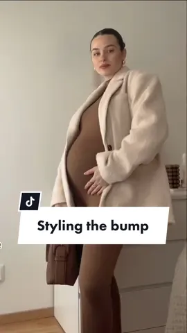 Let’s say this is my one of my fave bump looks 🤎🫶🏽 @BUMPSUIT #maternityfashion #bumpstyling #pregnantfashion #preggolife 