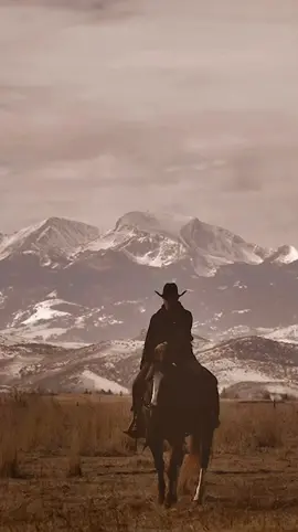 The wild west…is alive and well!!  #cowboy #montana #yellowstonetv #ranchlife #fyp #views #mountains #yellowstonetok #yellowstone 