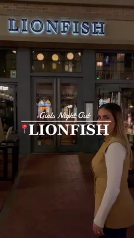 Girls night our @lionfishsd #dinner #girlsnightout #sandiegolife #dinner#sandiegohiddengems #dinner #downtown #gaslamp #lionfish #cheers #delicious #bloggerlife #blogger 