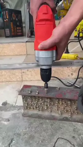 Thanh lý khoan 10 ly đầu gang bền bỉ !! #khoan10ly #khoan10li #khoandien #khoan10ly #cokhi #nhomkinh #maykhoanthanhly #mộc #thợ_mộc 