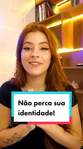 Buscar referências dos maiores é o certo a fazer, só não confunda a identidade pessoal deles com a sua! #criadoresdofuturo #criadordeconteudo #mentalidadedesucesso #dicasdemarketing #marketingnotiktok #marketingdigitalbrasil 