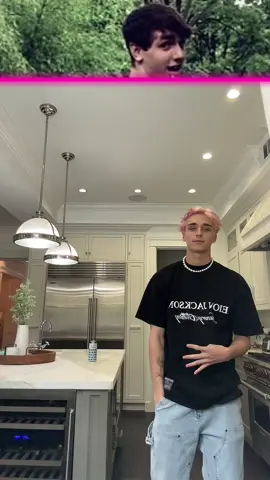 #greenscreenvideo this u bruh 