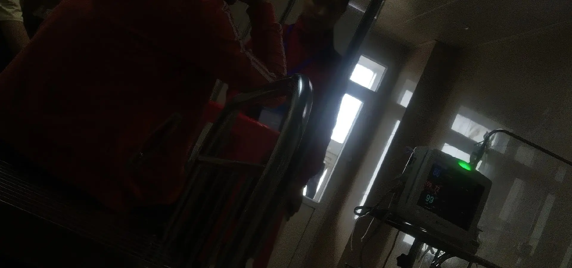 ảnh ở bệnh viện 🥺#TikTokGiaiTri #xuhuong #TikTokGiaiTri #tt #xh 