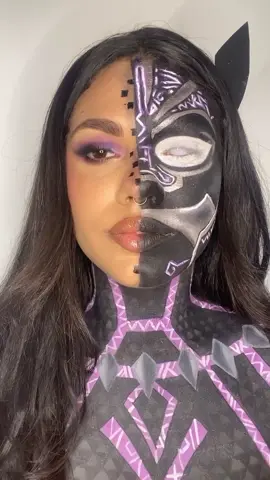 BLACK PANTHER 🐈‍⬛💜 / byisabella.makeup  #marvelstudios #marvel #makeupmarvel #makeupavengers #makeup #avengers #makeupartist #wakandaforever #makeupblackpanther #blackpanther #panteranegra #makeuppanteranegra #wakandaforevermakeup 