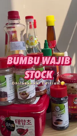 Replying to @Mega dwi rizki Nah ini yang banyak di request, stock bumbu-bumbu dan saus yang aku wajib ada di dapurku! Disclaimer dulu, mungkin gak semua orang cocok dengan bumbu-bumbu ini jadi bisa diganti yang sejenisnya ya! #seasoning #bumbu #bumbudapur #rempahrempah #salt #pepper #sauce #inspirasidapur #bahanmasakan #cookingtips #Foodie #KitchenHacks #homecooking #cheflife #seasoning #sauceboss #yum #tasty #FoodLover #spiceupyourlife #CookingHacks #kitcheninspiration #foodporn #organize #houseware #household #householditems #kitchenware #kitchen #Home #fyp #foryou #foryoupage #fypgakni #fypシ #fypシ゚viral #fypsounds #fypage #stokbumbu #stokbumbudapur #stokbumbuharihari #fypsounds #stokbumbubulanramadhan #stockbumbu #stockbumbudapur 