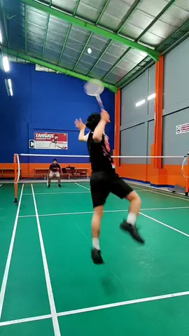 Hajar teross #fyp #badminton #badmintonplayer #badmintonskills #badmintonsmash #badmintonindonesia 