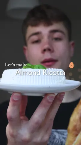Almond Ricotta 🌱 with only 3 ingredients! #EasyRecipes #vegan #homemadefood 