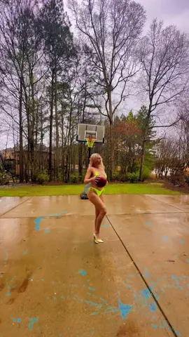Had a split second look at the basket before shooting this #SWISH 🏀🏀 #Satisfying #Video #Basketball #Blonde #Bikini #Neon #OOTD #Heels #Fashion #Beauty #Outdoors #Sports #StephCurry #Highlights #NBA #MarchMadness #Viral #ViralVideo 👠👠 