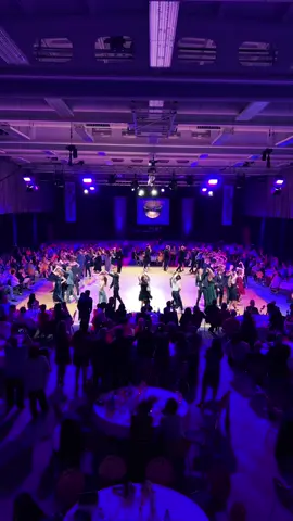 …na, wie sind eure “Cha Cha” Skills?😉 #chachacha #dance #flashmob #tanzeninleipzig #tanzschuleleipzig 