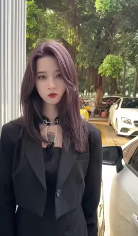 💥 PHÁ CÁCH VỚI KIỂU TÓC ĐỐI XỨNG CHẤT LỪ Tóc nhuộm đối xứng hay còn gọi là tóc 