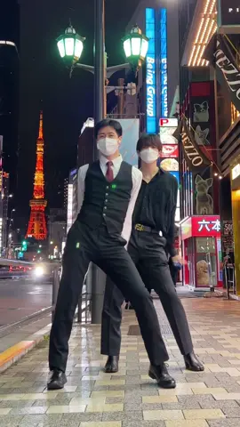 六本木でダンス#六本木 #suit #dance 